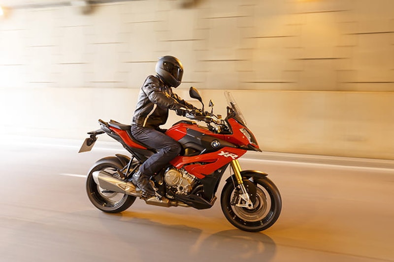 BMW S1000XR (2015-current): Review & Buying Guide