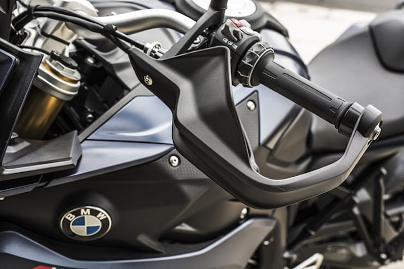 BMW S1000XR (2015-current): Review & Buying Guide