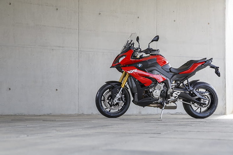 BMW S1000XR (2015-current): Review & Buying Guide