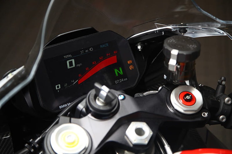 2021 BMW M1000RR Review Price Spec_144