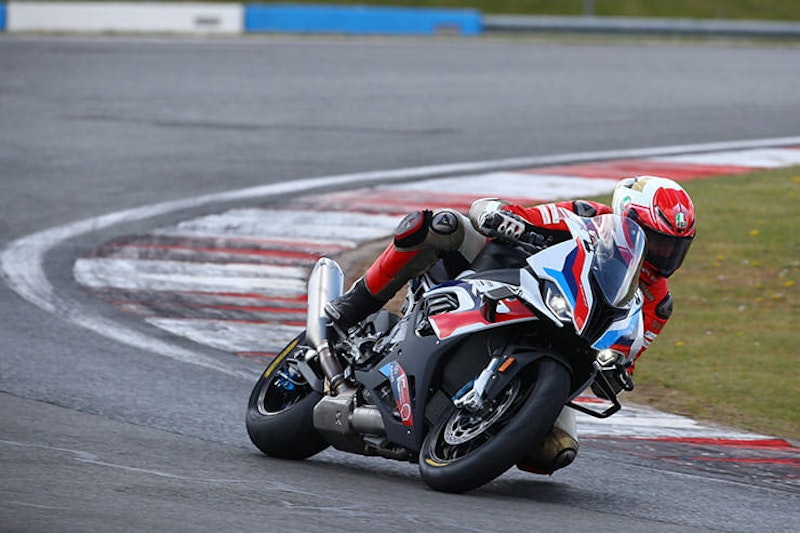 2021 BMW M1000RR Review Price Spec_162