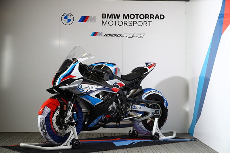 2021 BMW M1000RR Review Price Spec_117