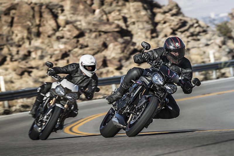 Triumph Speed Triple S RS 2018 Review Price Spec Used_03