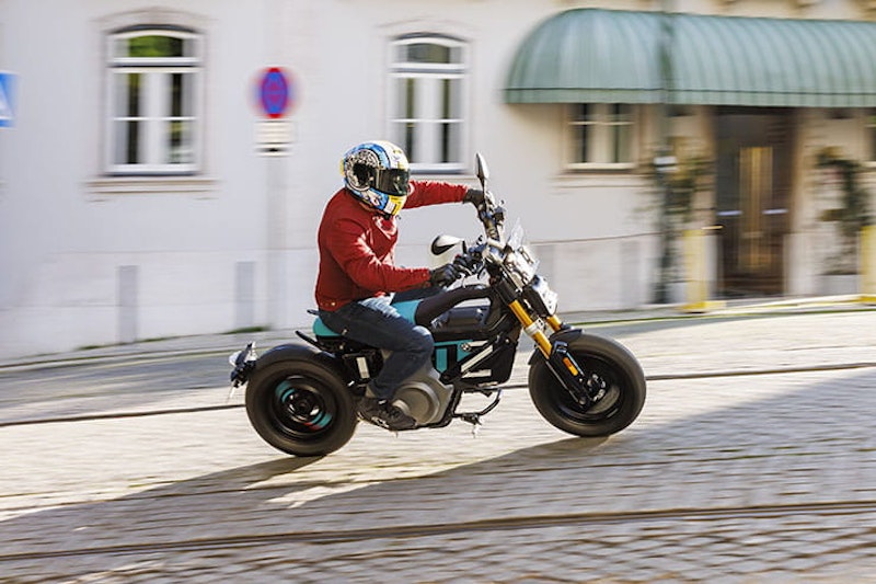 2024 BMW CE 02 Review Details Price Spec_222