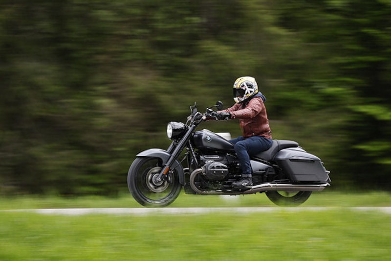 2023 BMW R 18 Roctane Motorcycle Review Details Price Spec_23