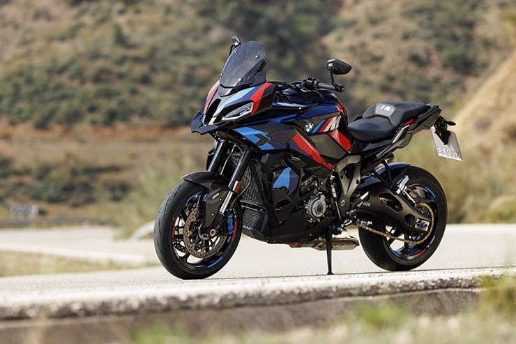 2024 BMW M1000XR Review Details Price Spec_250