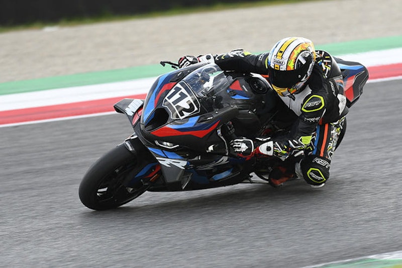 2023 BMW M1000RR Review Price Spec_103