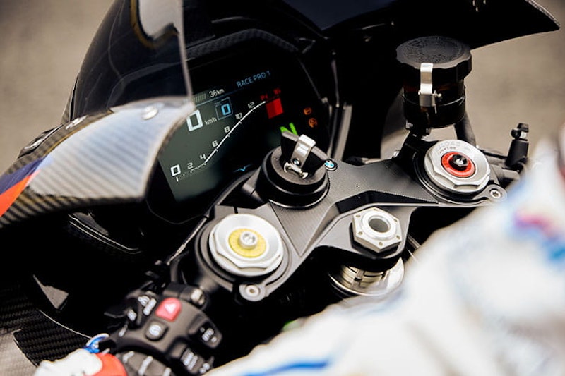 2023 BMW M1000RR Review Price Spec_120