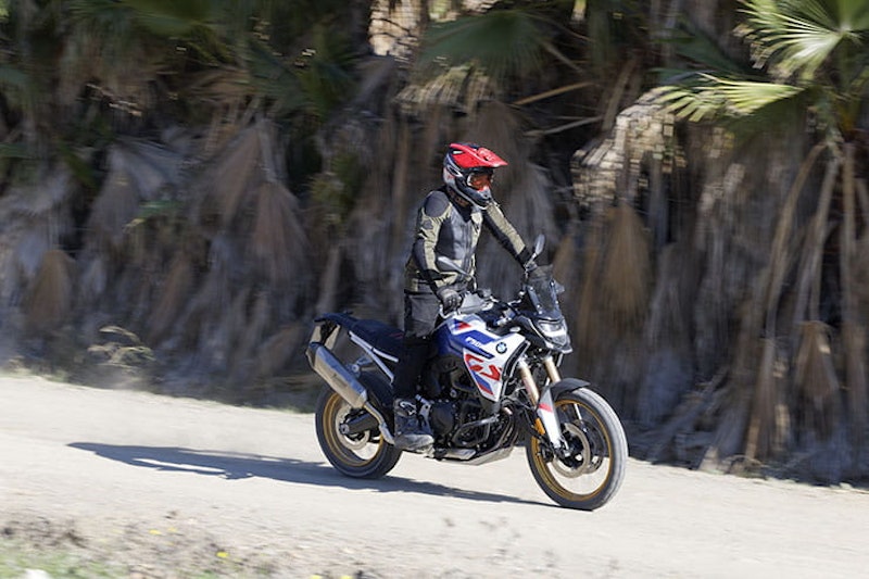 2024 BMW F900GS Review Details Price Spec_12