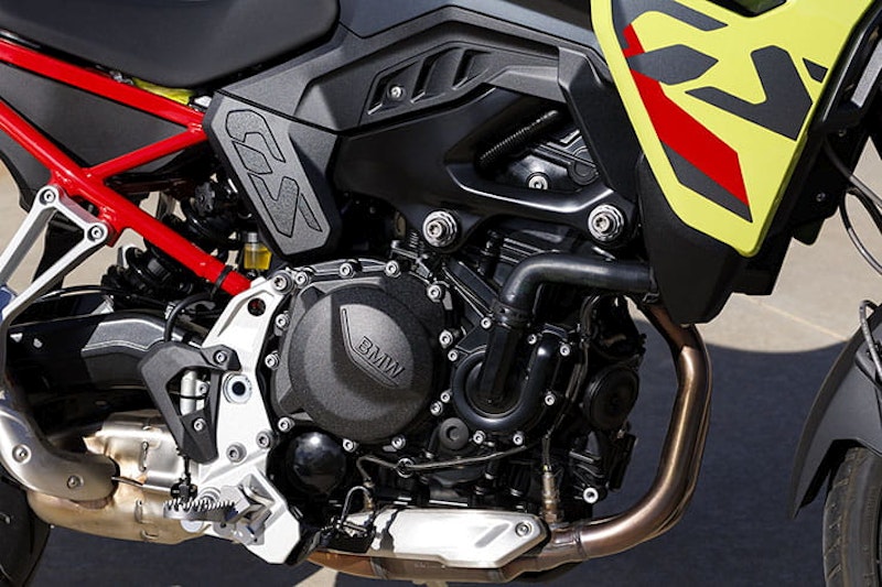 2024 BMW F900GS Review Details Price Spec_16