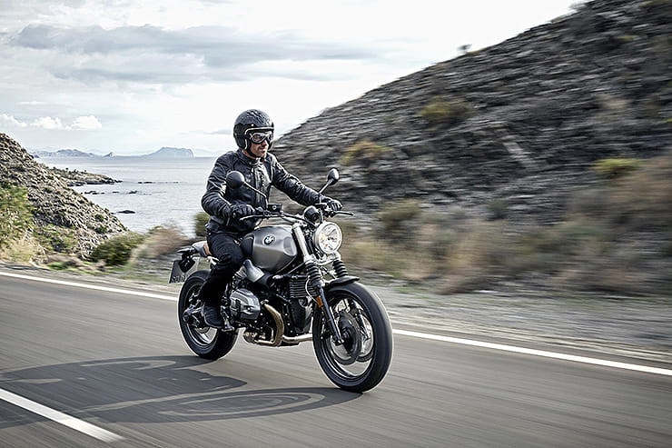 BMW R nineT Scrambler 2016 Review Used Guide_03