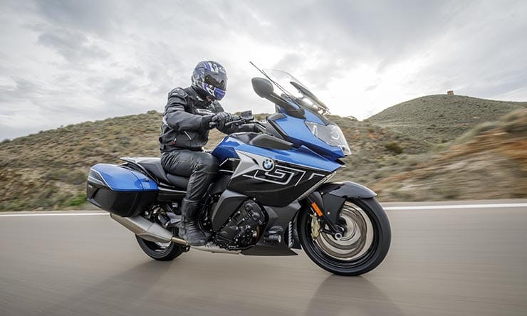 BMW K1600GT (2017) - first ride and review