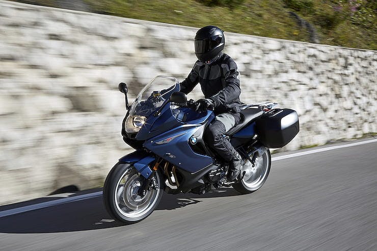 BMW F800GT Review Buying Guide 2013 2019 Bennetts
