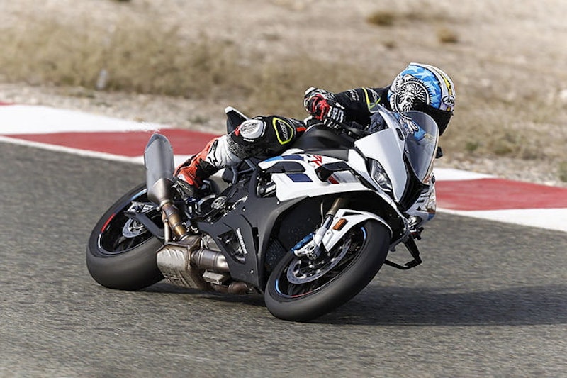 2023 BMW S1000RR Review Price Spec_18