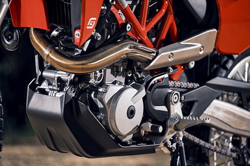 2022 GasGas SM ES 700 Review Price Spec_07