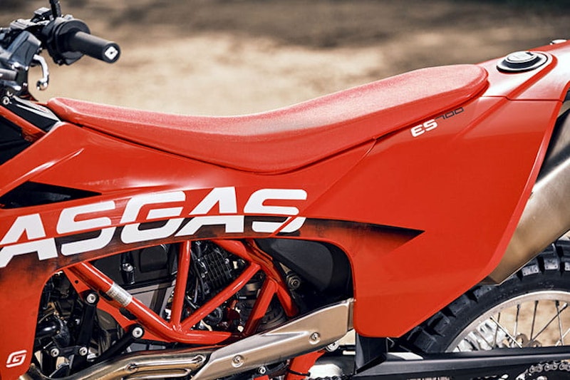 2022 GasGas SM ES 700 Review Price Spec_17