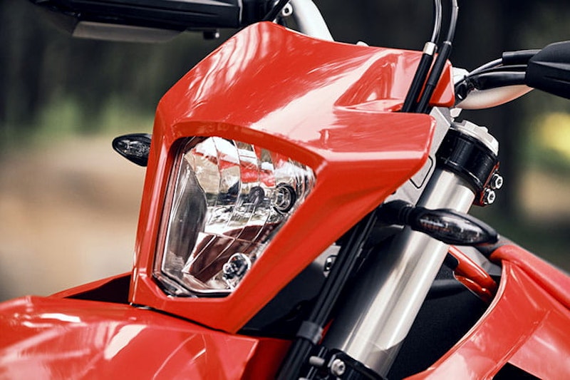 2022 GasGas SM ES 700 Review Price Spec_58