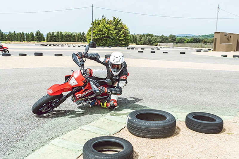 2022 GasGas SM ES 700 Review Price Spec_93