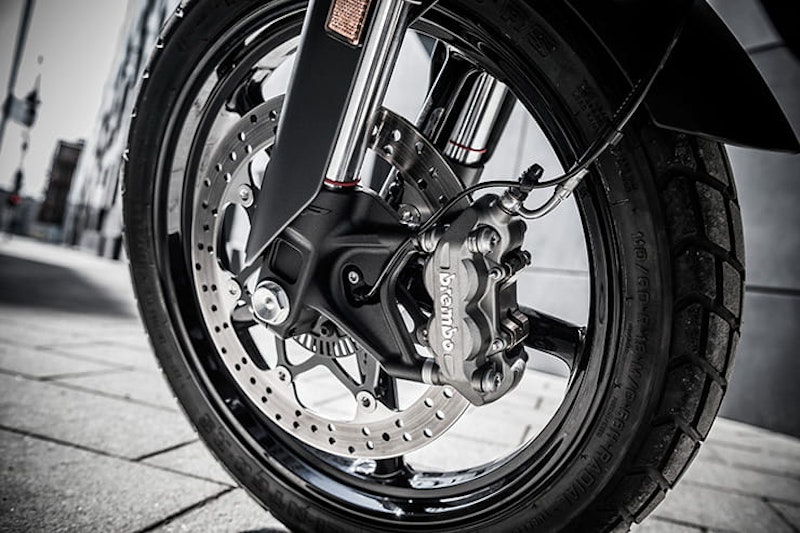 Husqvarna Svartpilen 701 (2019) Review Price Specs