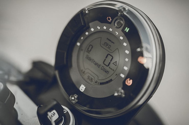 Husqvarna Svartpilen 701 (2019) Review Price Specs