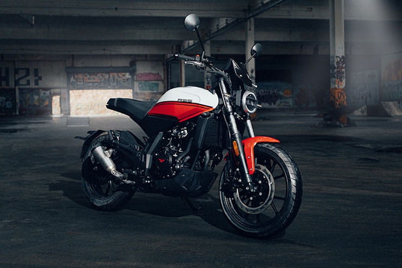 2024 Husqvarna Vitpilen Svartpilen 125 Review Details Price Spec_103