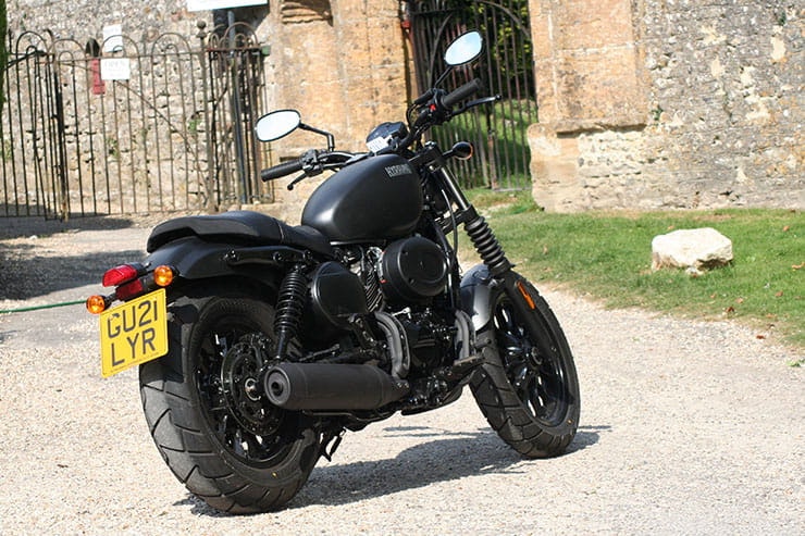 Hyosung Aquila GV300S 2021 Review Price Spec_05