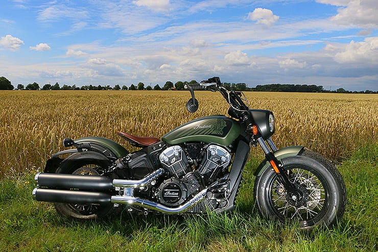 2020 Indian Scout Bobber Twenty Review Price Spec_01