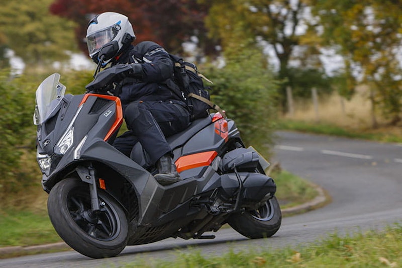 kymco-ak550-dtx-360-cv3-vsr125-city-agility-review_38