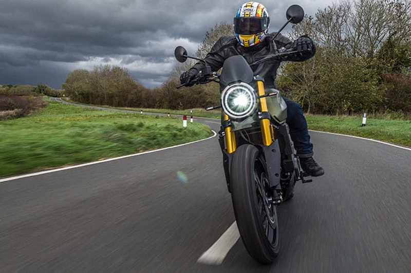 2022 Moto Morini  Seiemmezzo Review Price Spec_39