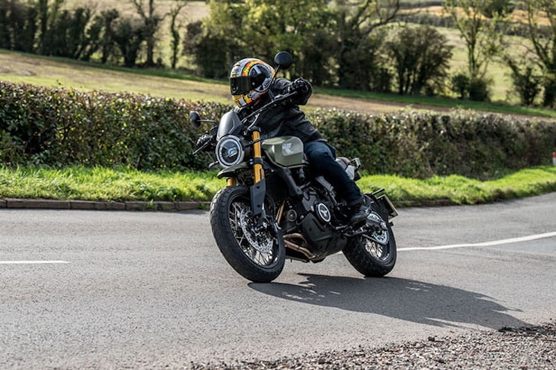 2022 Moto Morini  Seiemmezzo Review Price Spec_50