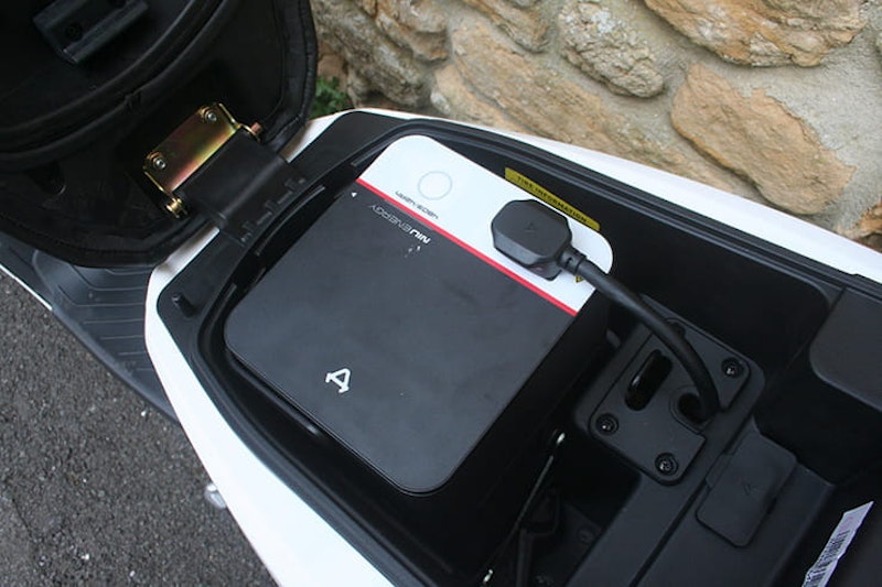 Niu MQi Sport 2021 Review Price Spec06