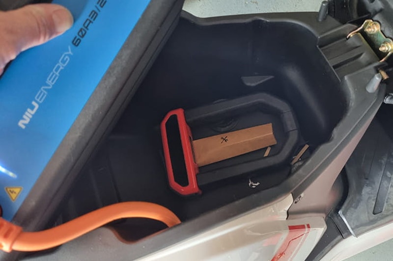 Niu NQi GTS review honest electric scooter_32