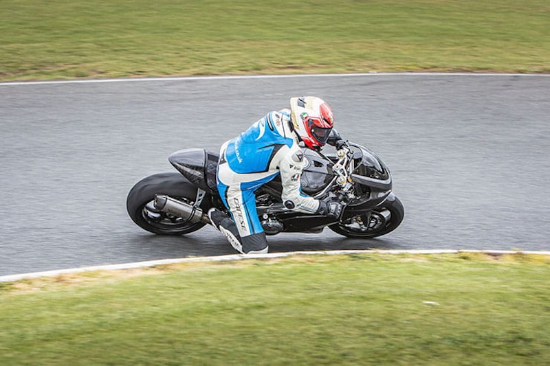 2022 Norton V4SV Review Price Spec_10