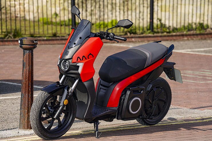 SEAT MO eScooter 125 2022 Review