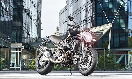 Ducati Monster 821 Dark (2014-2018) Review