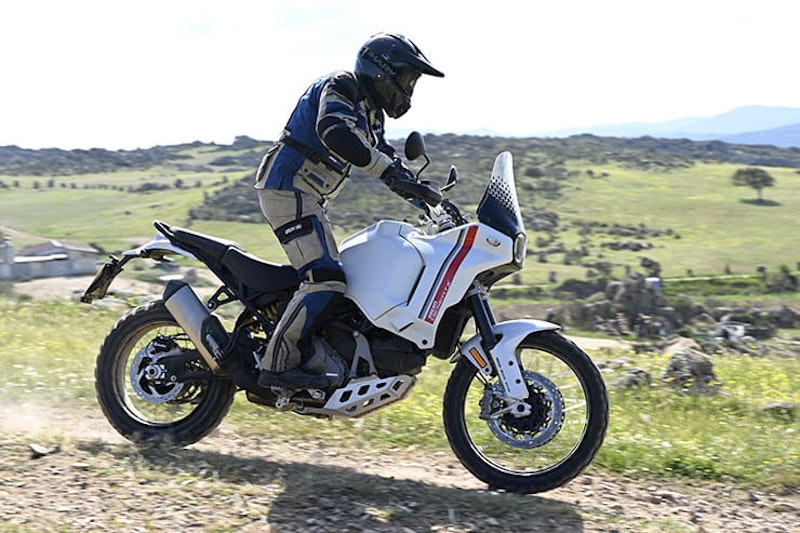 2022 Ducati DesertX Review Price Spec_55