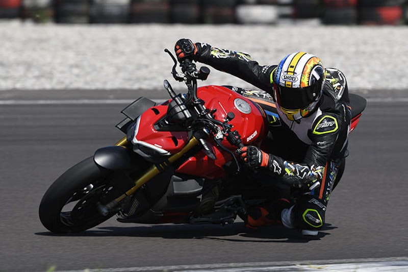 Ducati Streetfighter V4 SP 2022 Review Price Spec_75