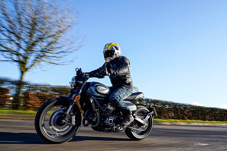 Ducati Scrambler Nightshift 2021 Review Price Spec_01