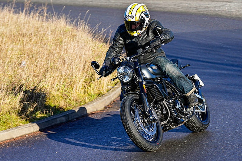Ducati Scrambler Nightshift 2021 Review Price Spec_11