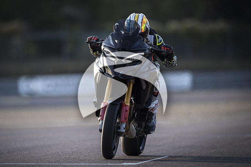 Ducati Multistrada V4 Pikes Peak Review Price Spec_05 v2