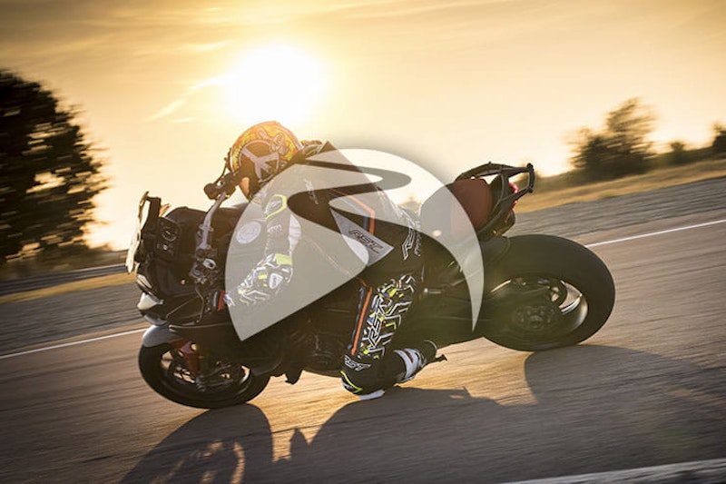 Ducati Multistrada V4 Pikes Peak Review Price Spec_08 v2