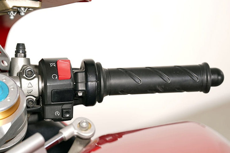 Ducati 1198 S Review Used Price Spec_14