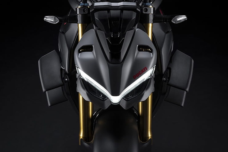 2023 Ducati Streetfighter V4 S SP2 Review Price Spec_18