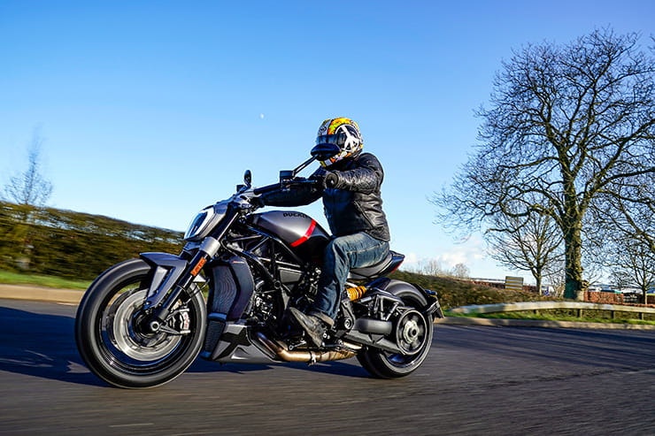 Ducati XDiavel Black Star 2021 Review Price Spec_01