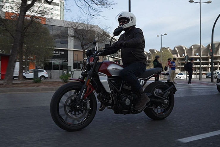 2023 Ducati Scrambler Icon Full Throttle NightShift Review Details Price Spec_30