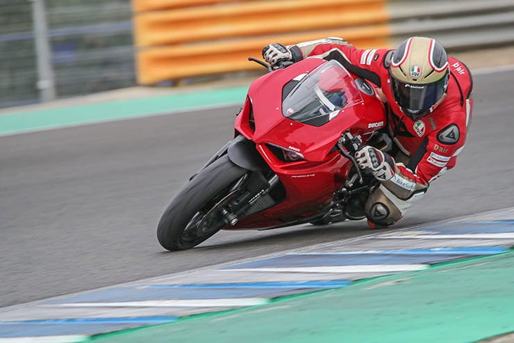 Ducati Panigale V2 2020 Review