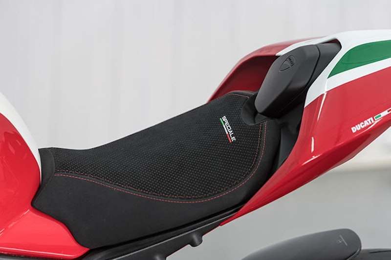 Ducati_Panigale_V4S_BikeSocial_Review