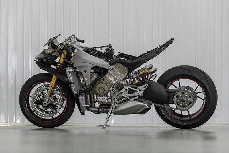 Ducati_Panigale_V4S_BikeSocial_ReviewDucati_Panigale_V4S_BikeSocial_Review