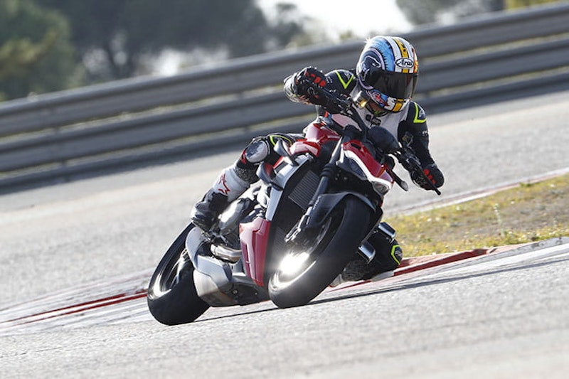 Ducati Streetfighter V2 2022 Review Details Price Spec_046