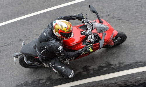 Ducati SuperSport S (2017) - first ride and review